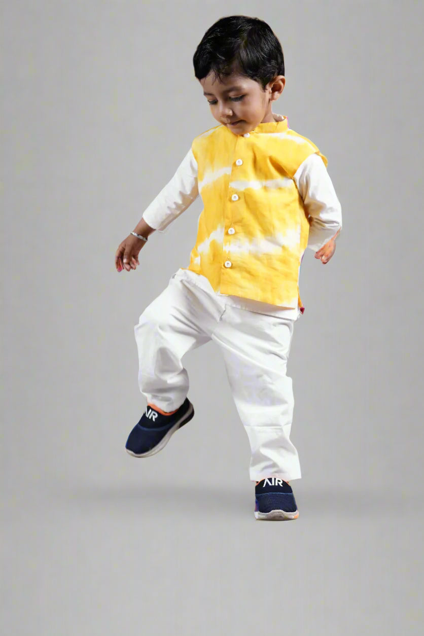 Haldi Hues Tie-Dye Jacket Set (With Kurta Pyjama)