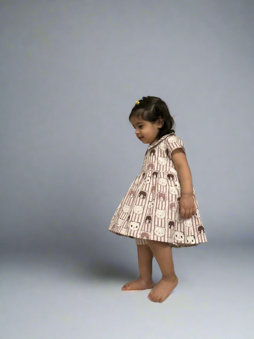 Peekaboo Faces Loungewear Co-ord Set