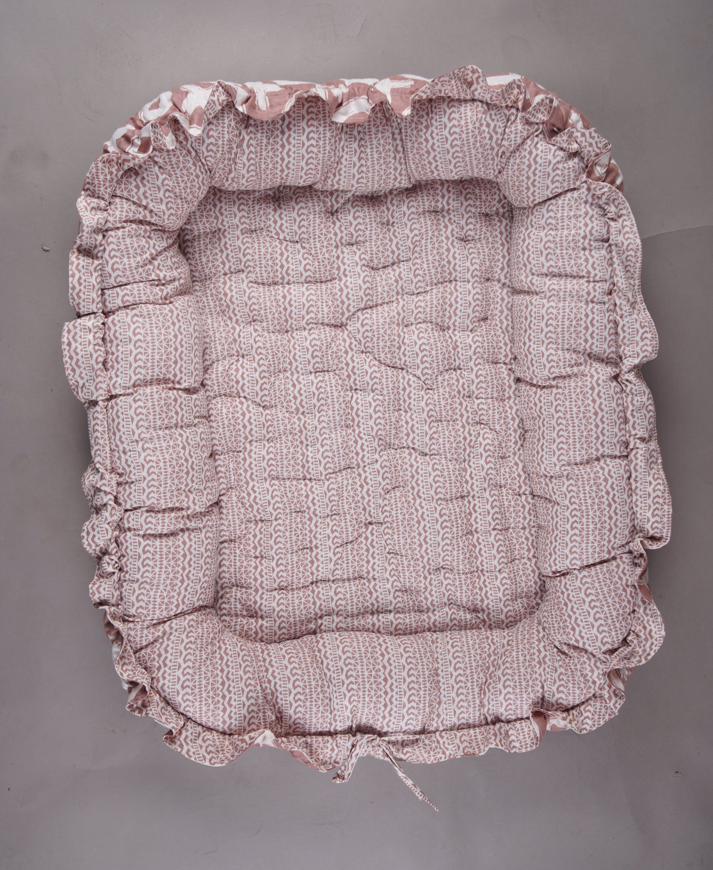 Cocoa Crisscross Comfort Cotton Gaddi Set