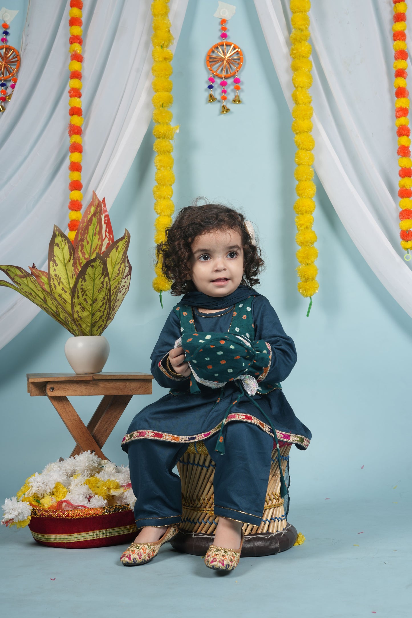 Forest Jewel Suit set with Short Jacket