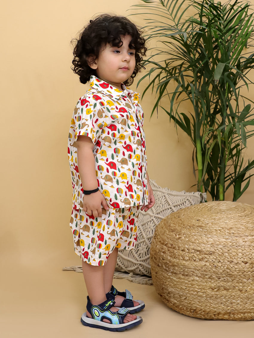 Cuddly Cubs Boys Hot Air Balloon Print Cotton Shirt and Shorts Co-ord Set