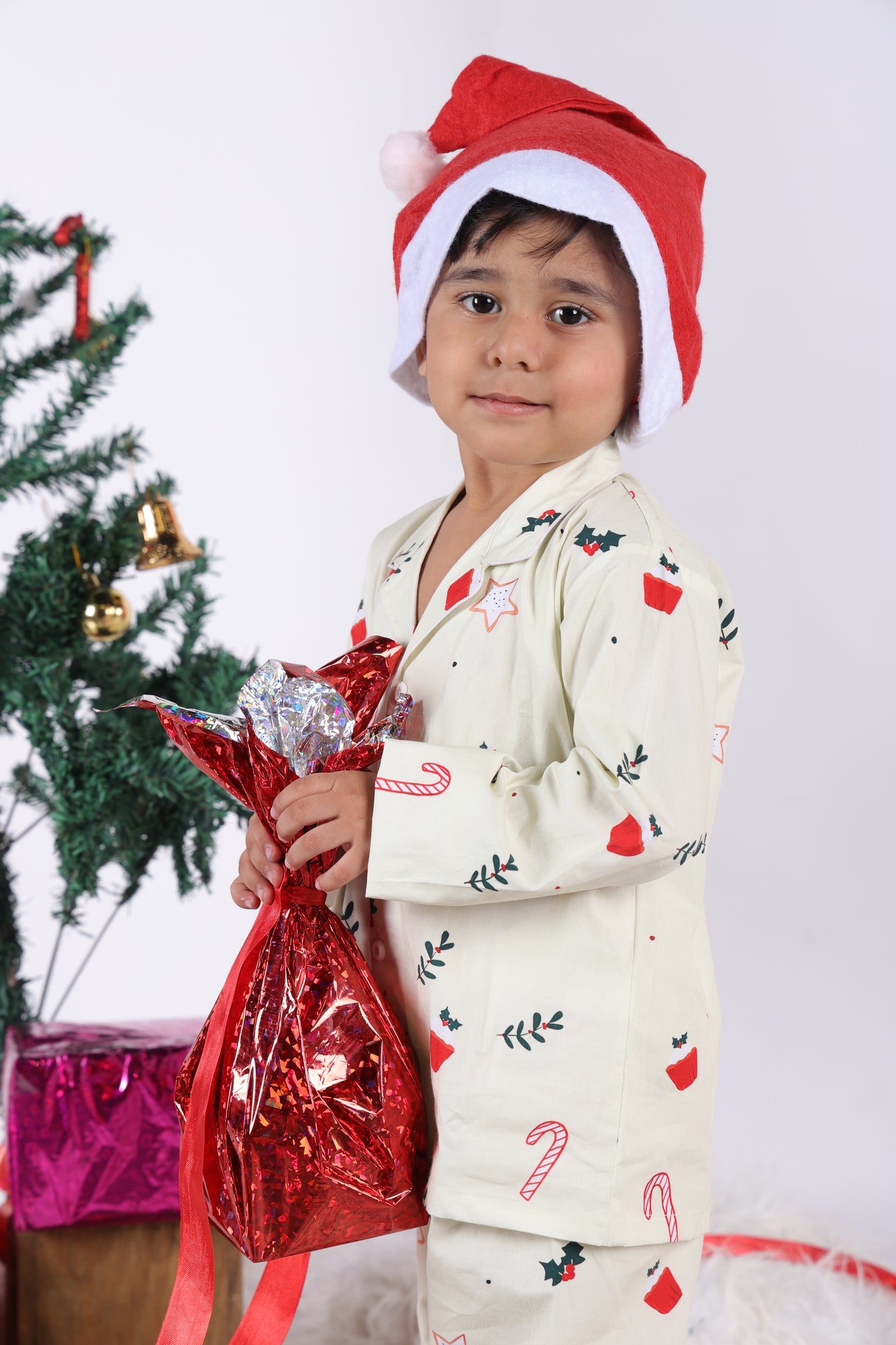 Holly Jolly Night Suit