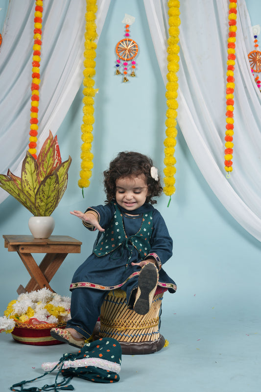 Forest Jewel Suit set with Short Jacket